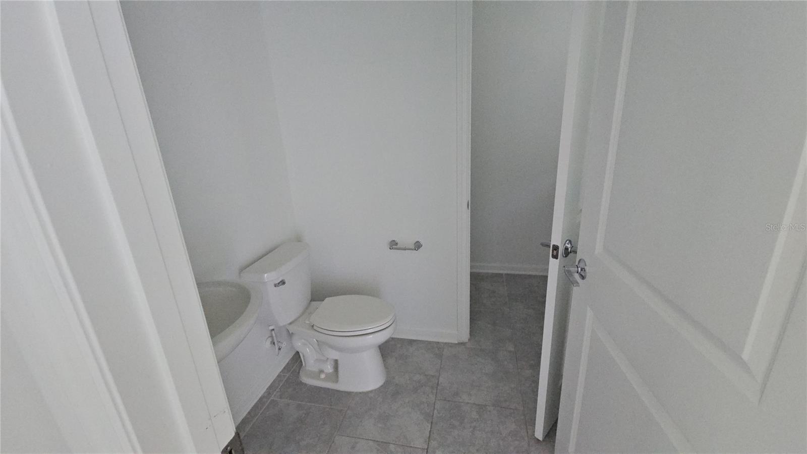 Image 9 of 41 For 2188 Sweet Honey Lane