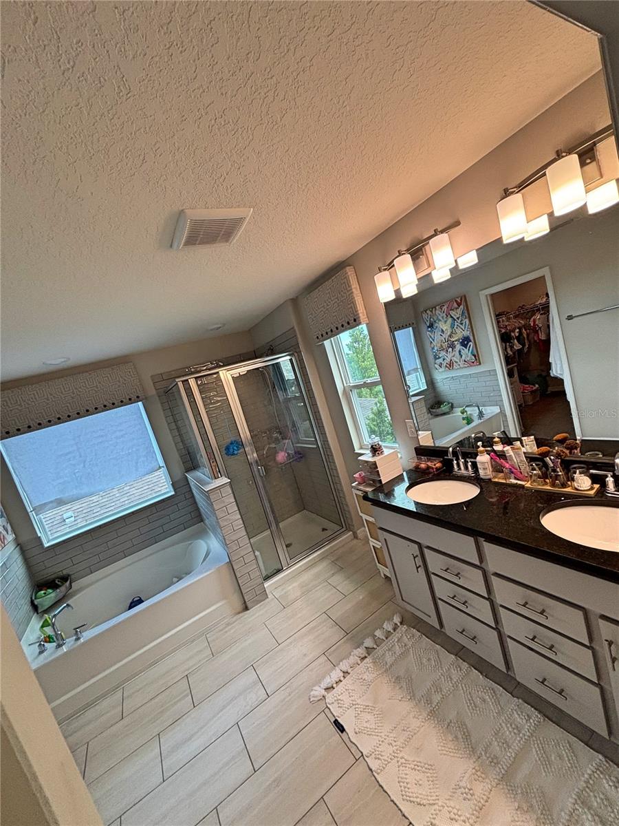 Image 14 of 30 For 11884 Little River Way