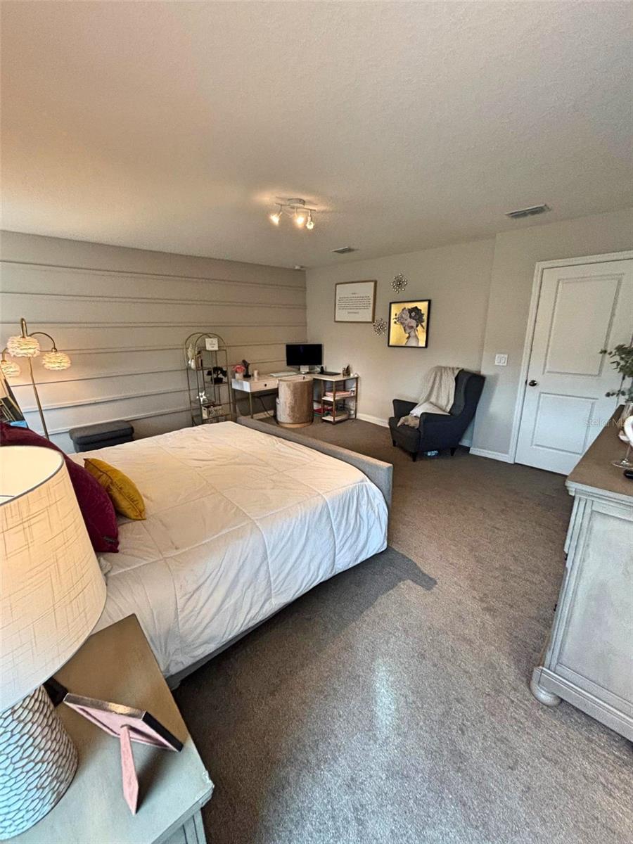 Image 19 of 30 For 11884 Little River Way