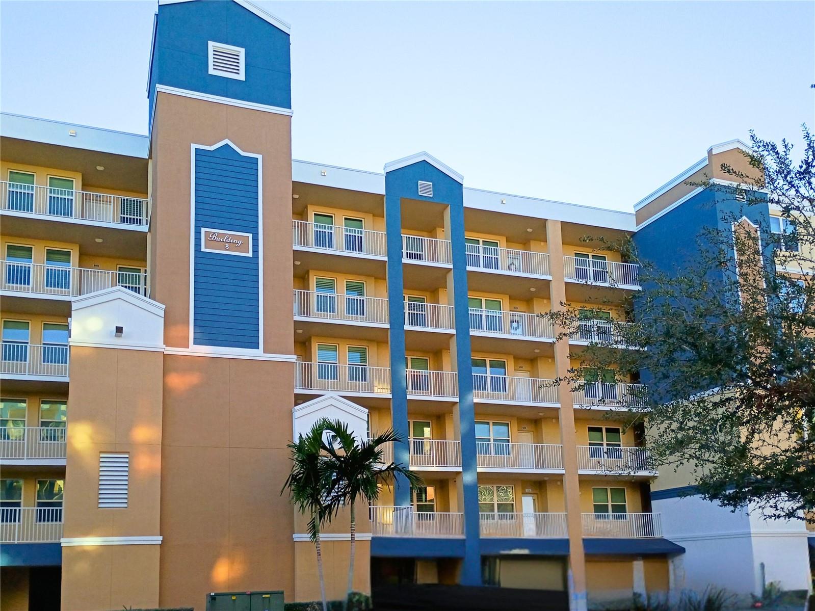 Details for 960 Starkey Road 8106, LARGO, FL 33771