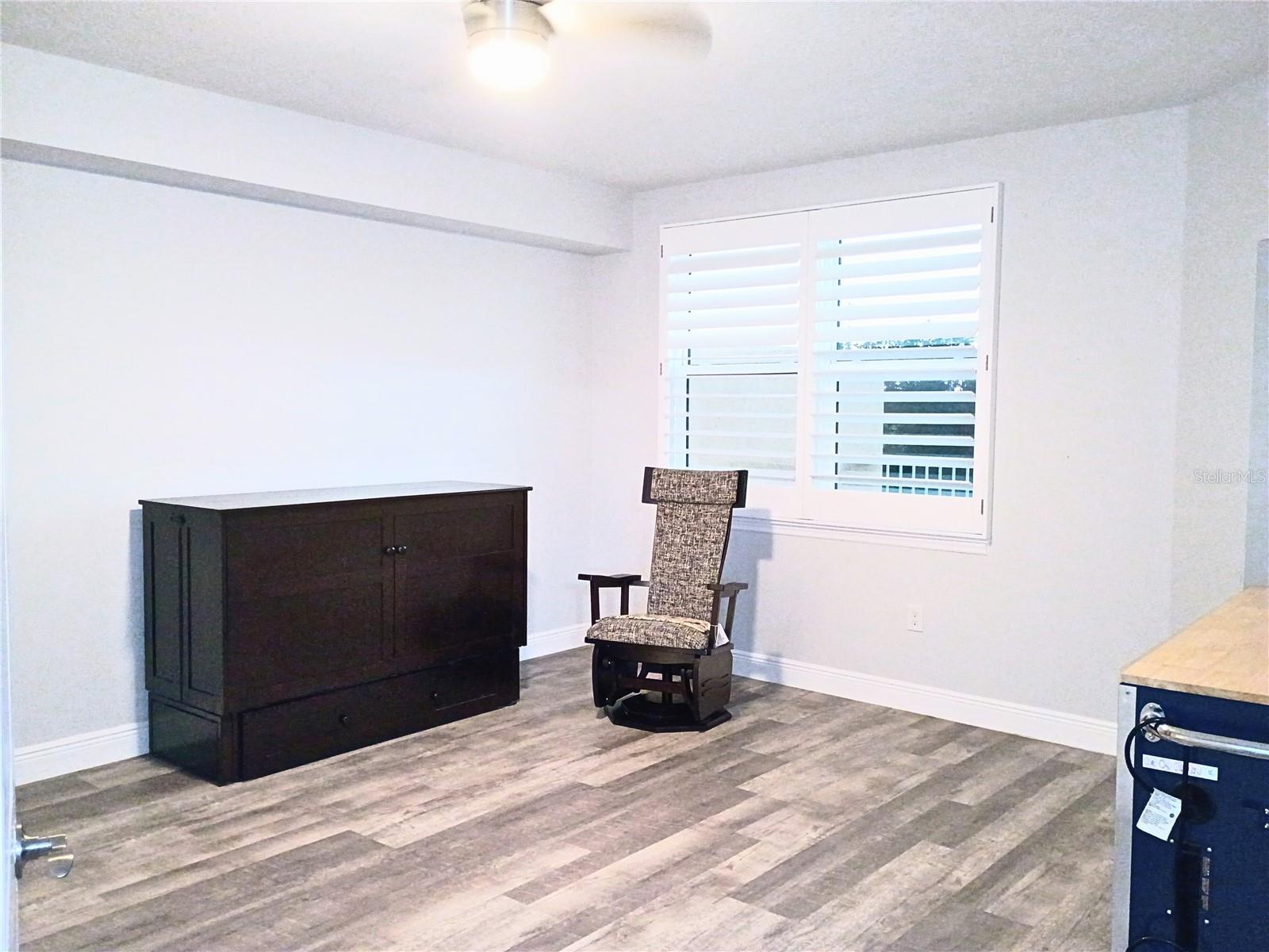 Image 14 of 49 For 960 Starkey Road 8106