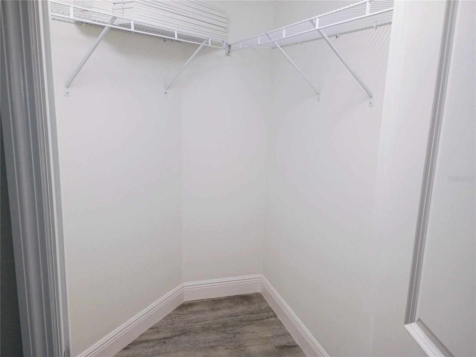 Image 18 of 49 For 960 Starkey Road 8106