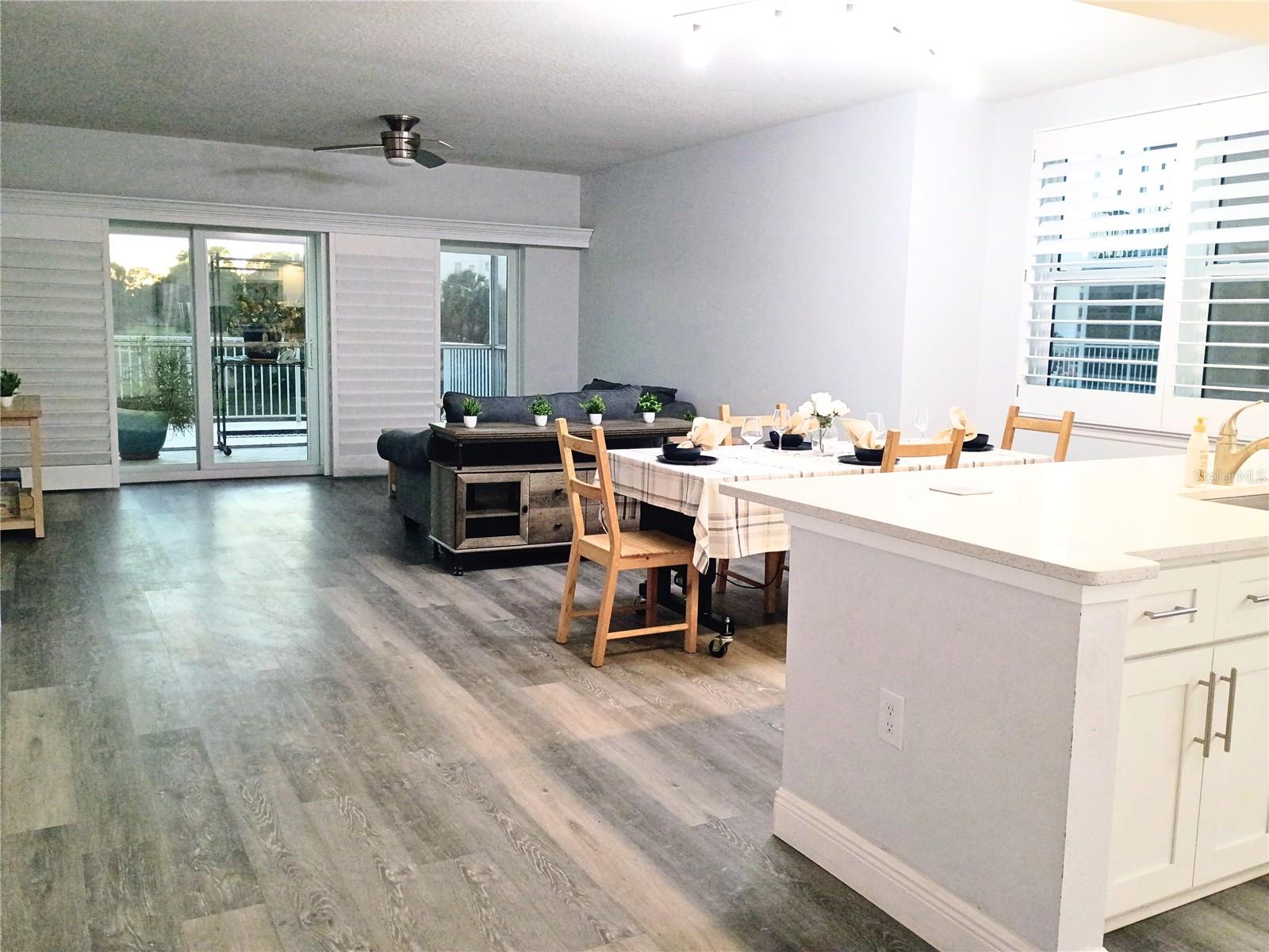 Image 2 of 49 For 960 Starkey Road 8106