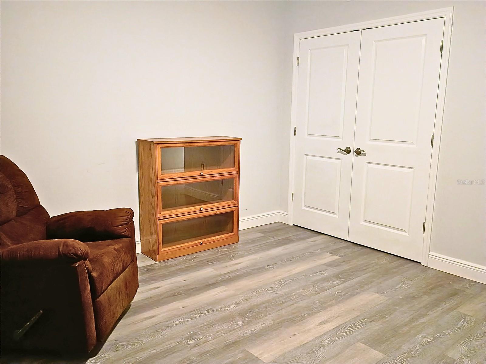 Image 24 of 49 For 960 Starkey Road 8106