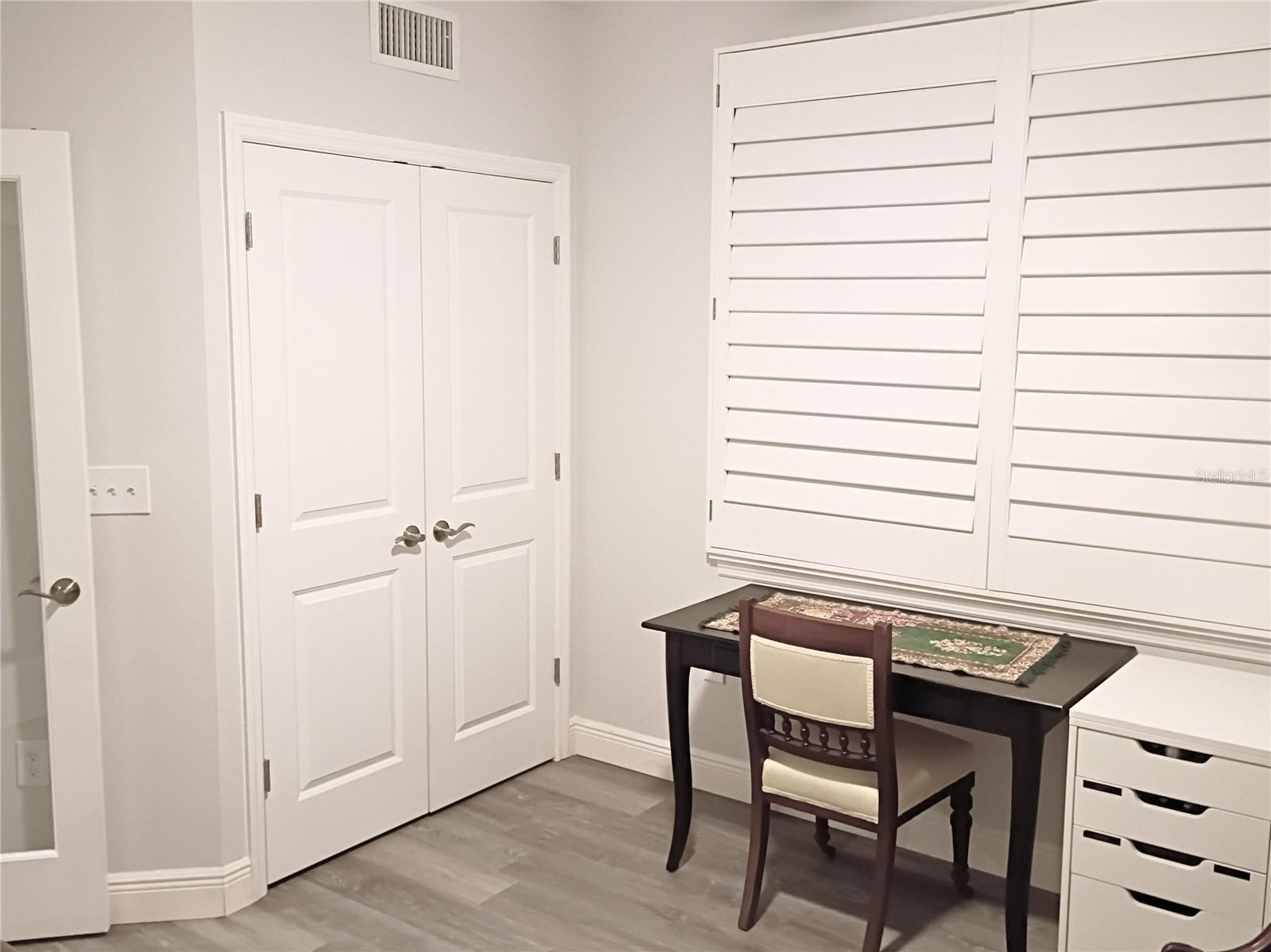 Image 28 of 49 For 960 Starkey Road 8106