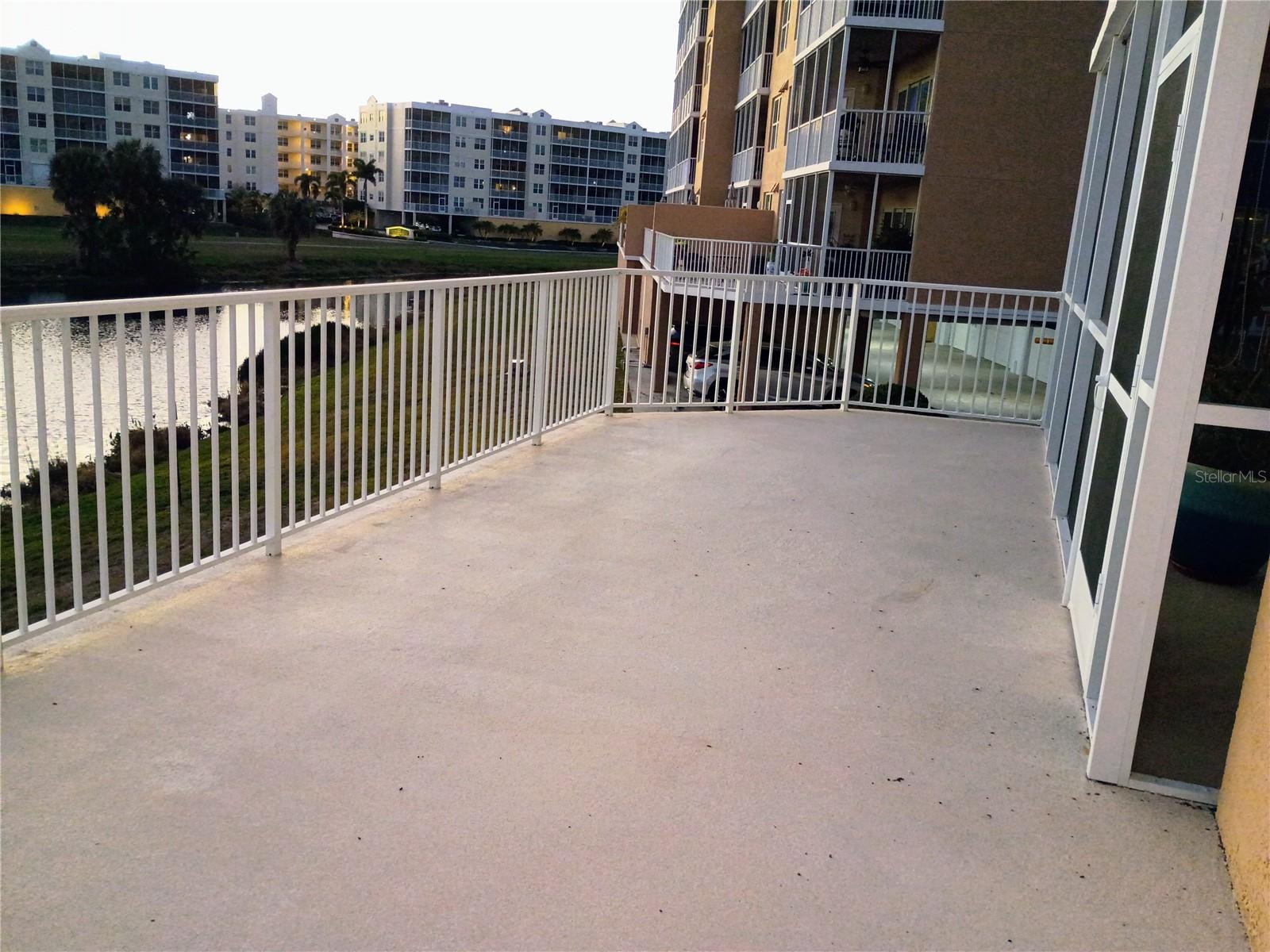 Image 35 of 49 For 960 Starkey Road 8106