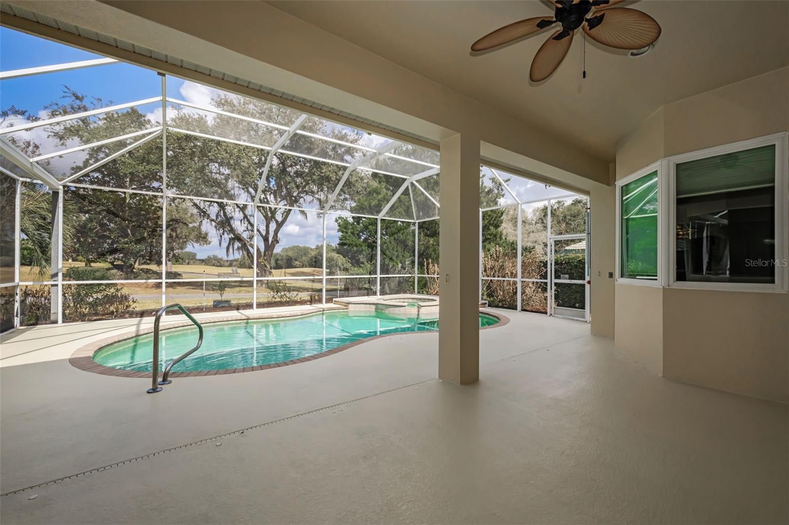 Image 36 of 70 For 34539 Merion Court