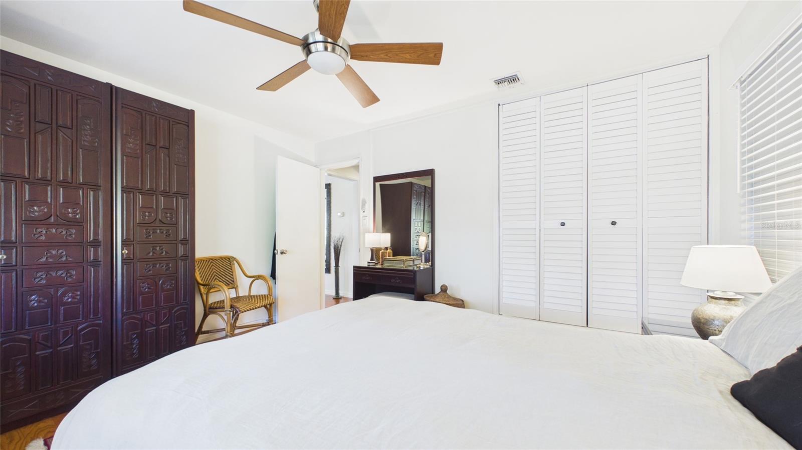 Image 17 of 34 For 2819 53rd Street S