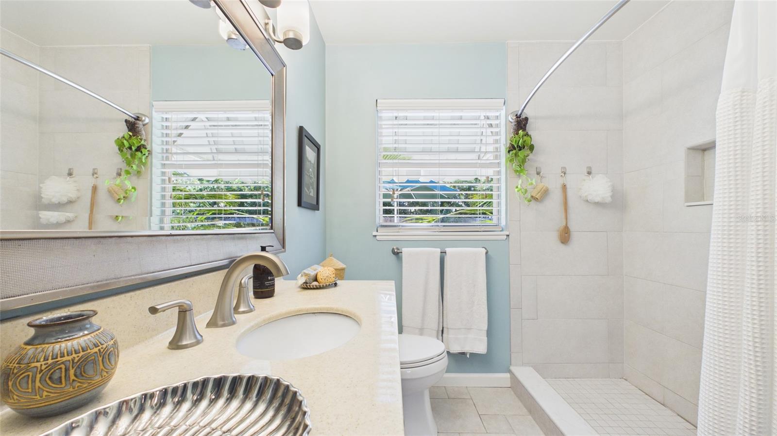 Image 20 of 34 For 2819 53rd Street S