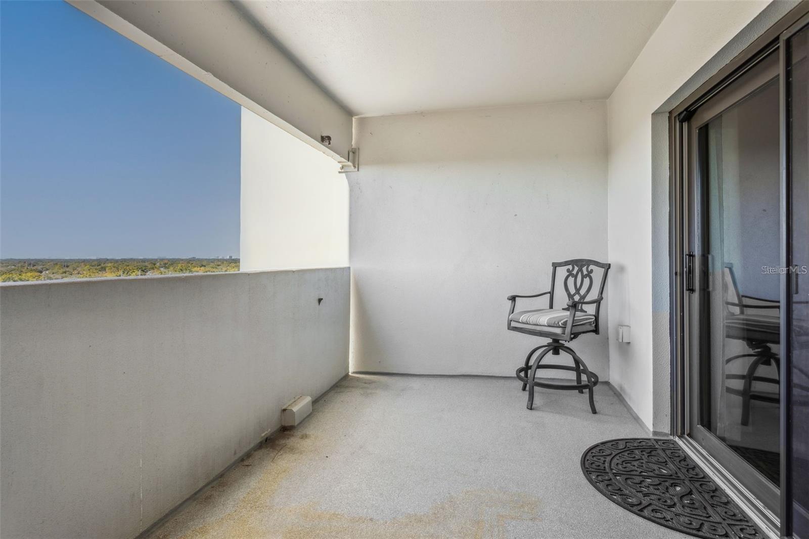 Image 18 of 30 For 4141 Bayshore Boulevard 1204