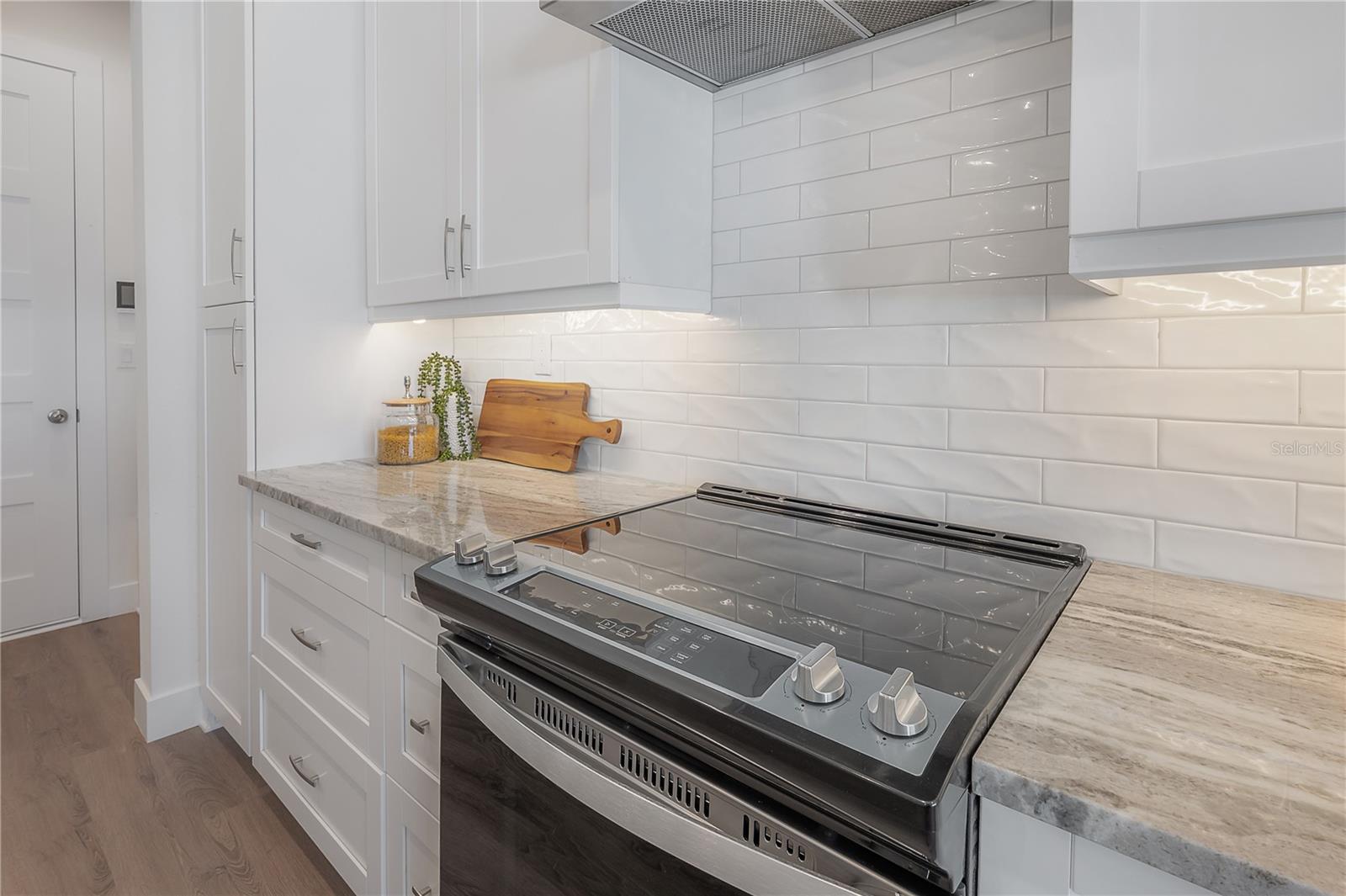 Image 19 of 55 For 5530 9th Street 2