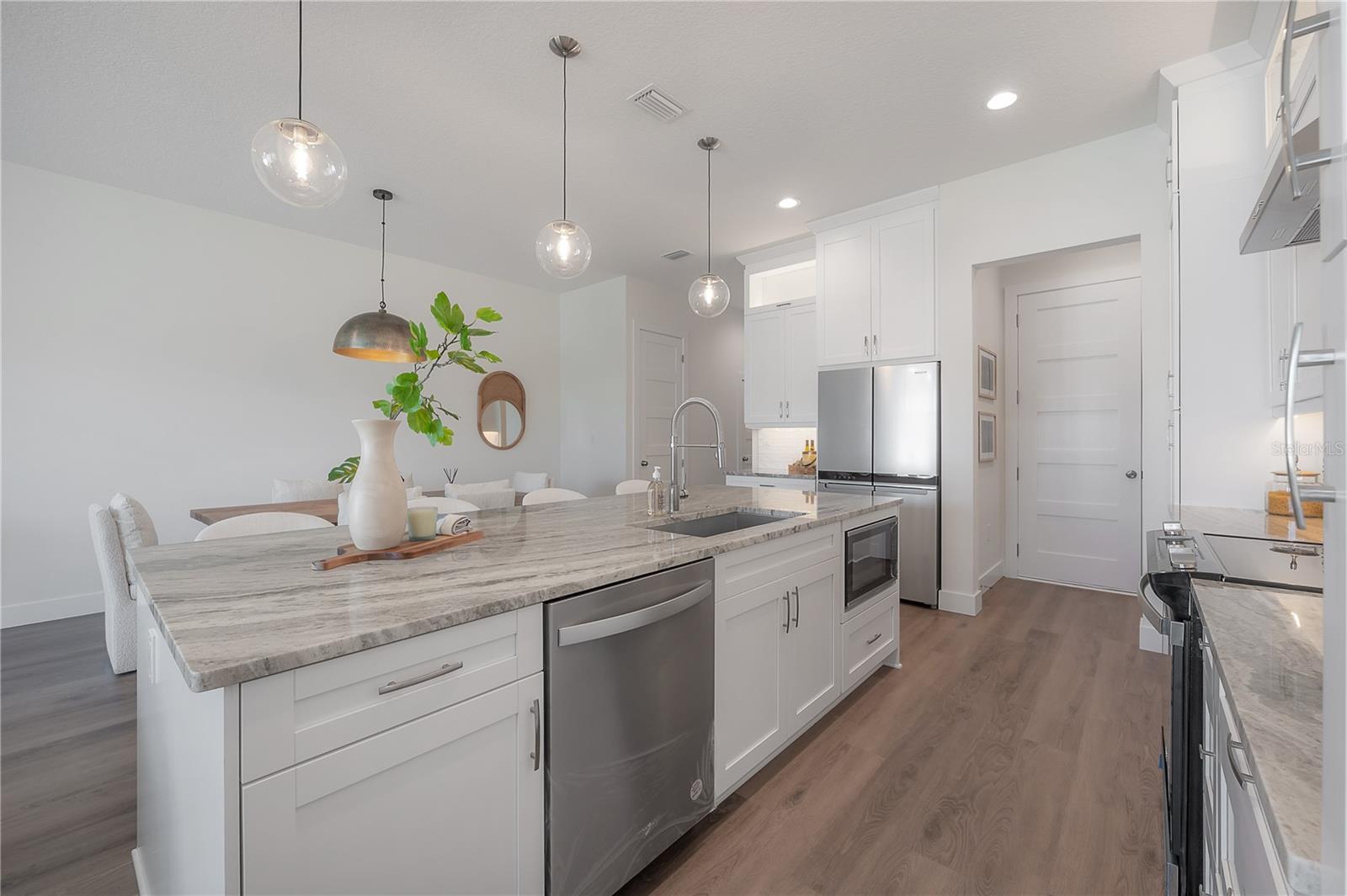 Image 22 of 55 For 5530 9th Street 2