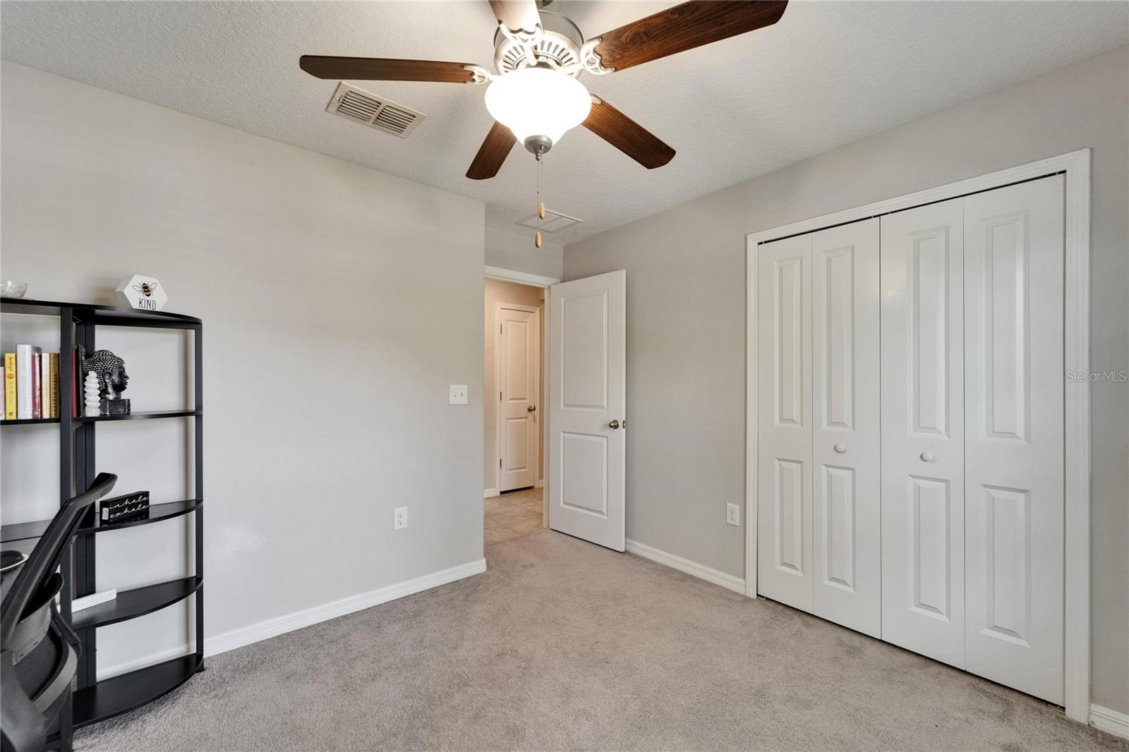 Image 16 of 25 For 10119 Rose Petal Place