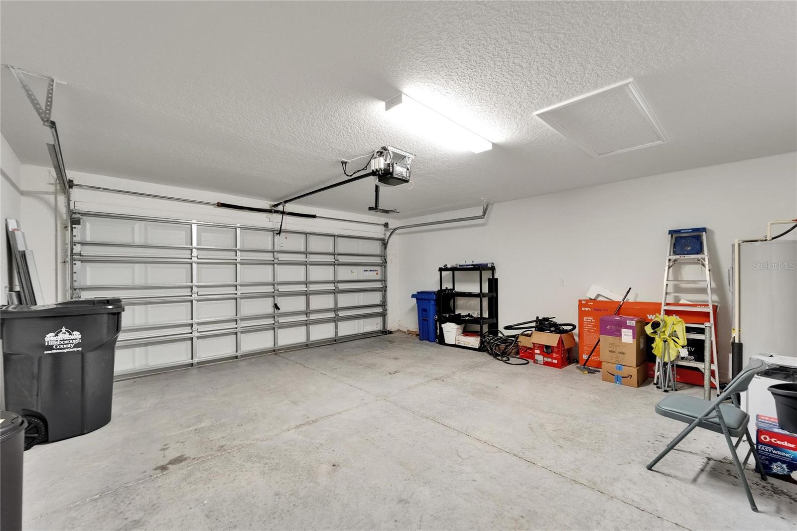 Image 19 of 25 For 10119 Rose Petal Place