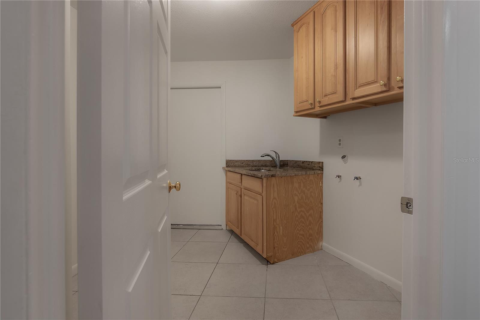 Image 21 of 33 For 18503 Turtle Drive