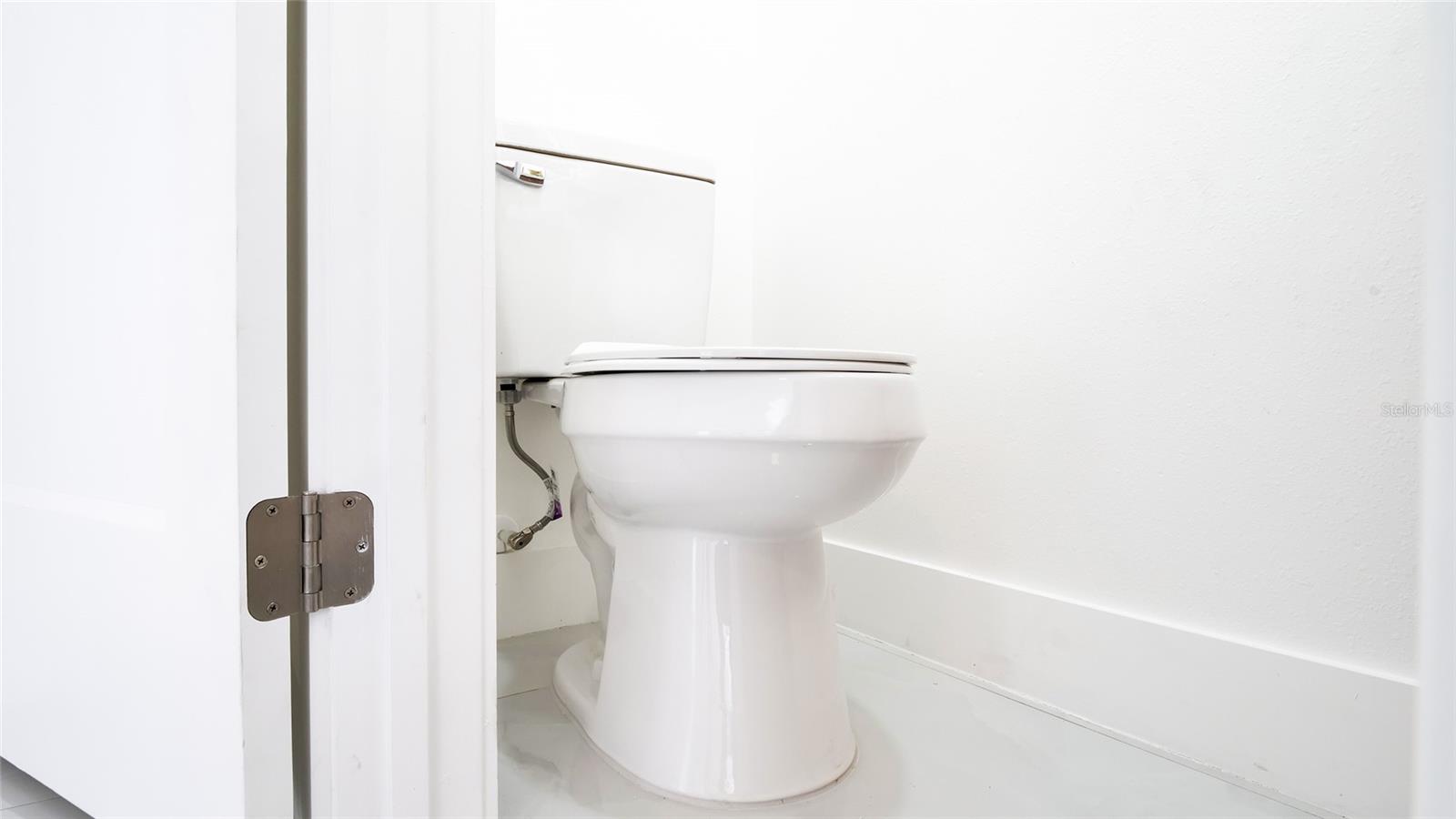 Image 42 of 65 For 8641 May Circle