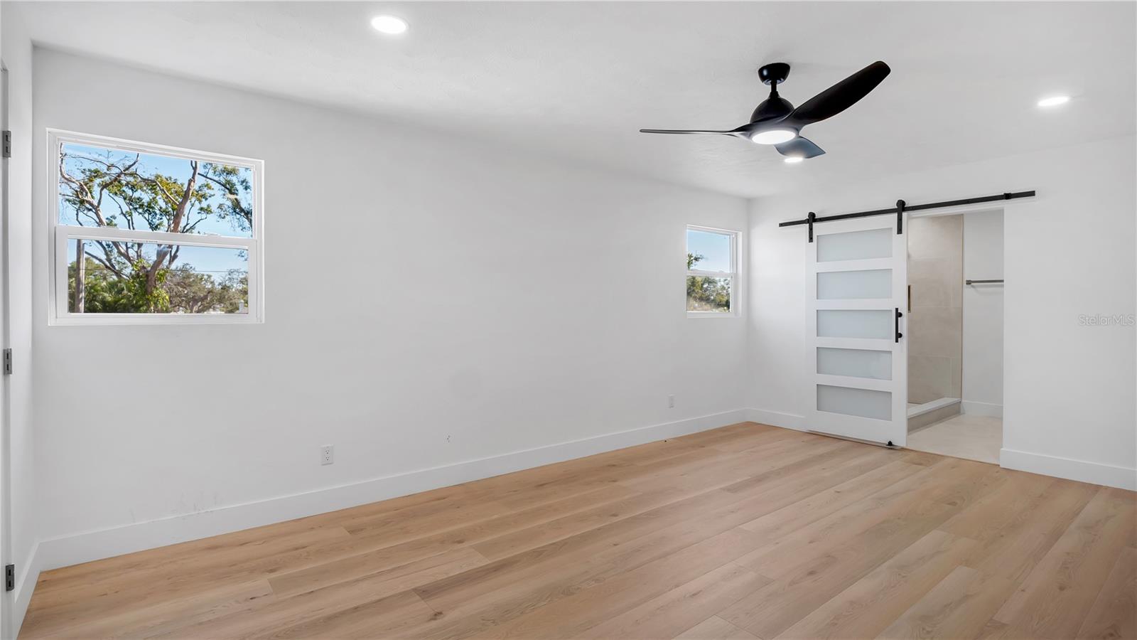 Image 53 of 65 For 8641 May Circle