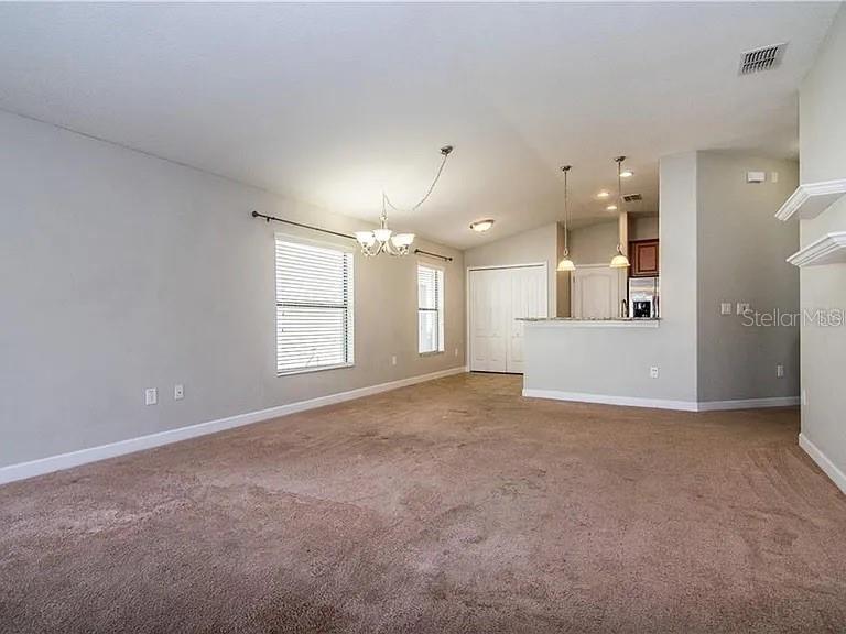 Listing photo id 9 for 10019 Newminster Loop