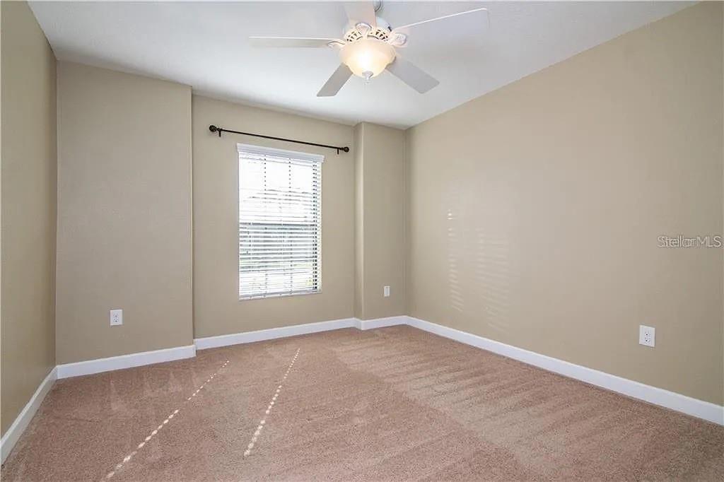 Listing photo id 16 for 10019 Newminster Loop