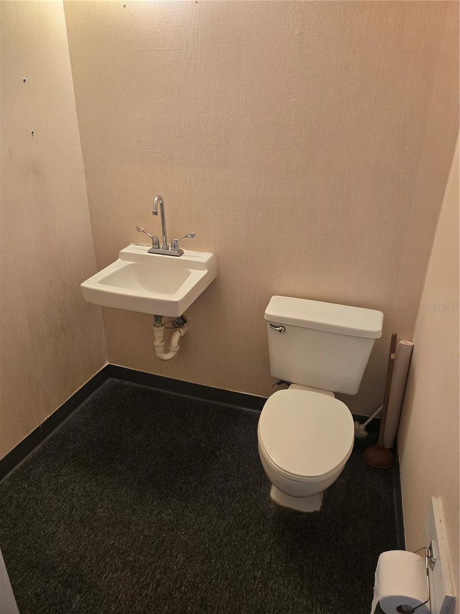 Image 21 of 26 For 8831 49th Street N 4&5