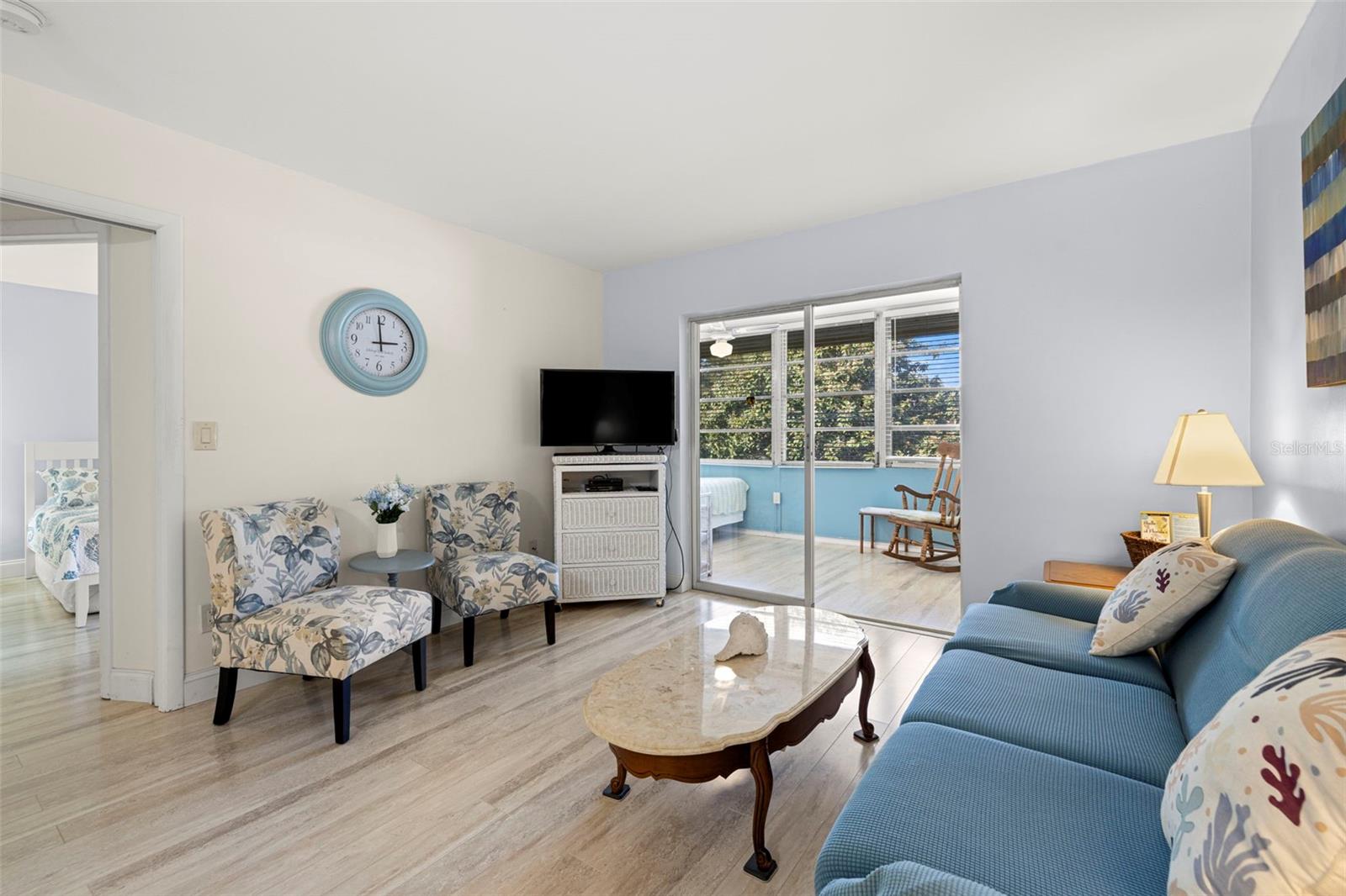 Image 10 of 38 For 100 Glennes Lane 207