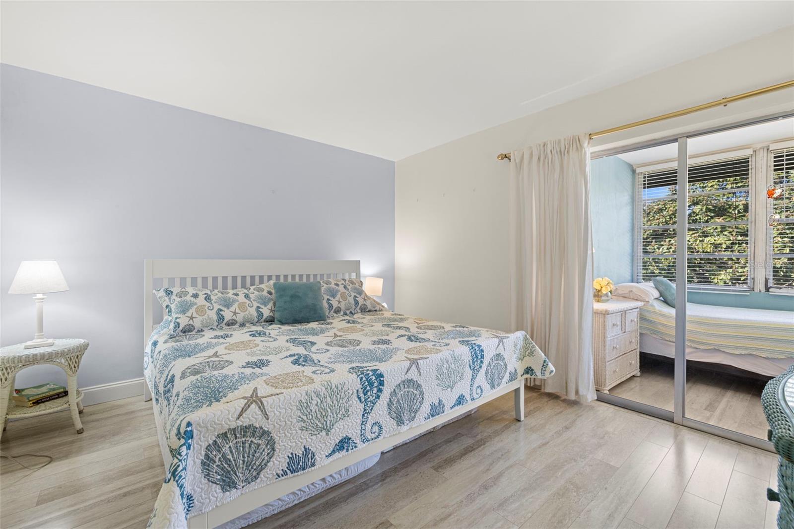 Image 19 of 38 For 100 Glennes Lane 207