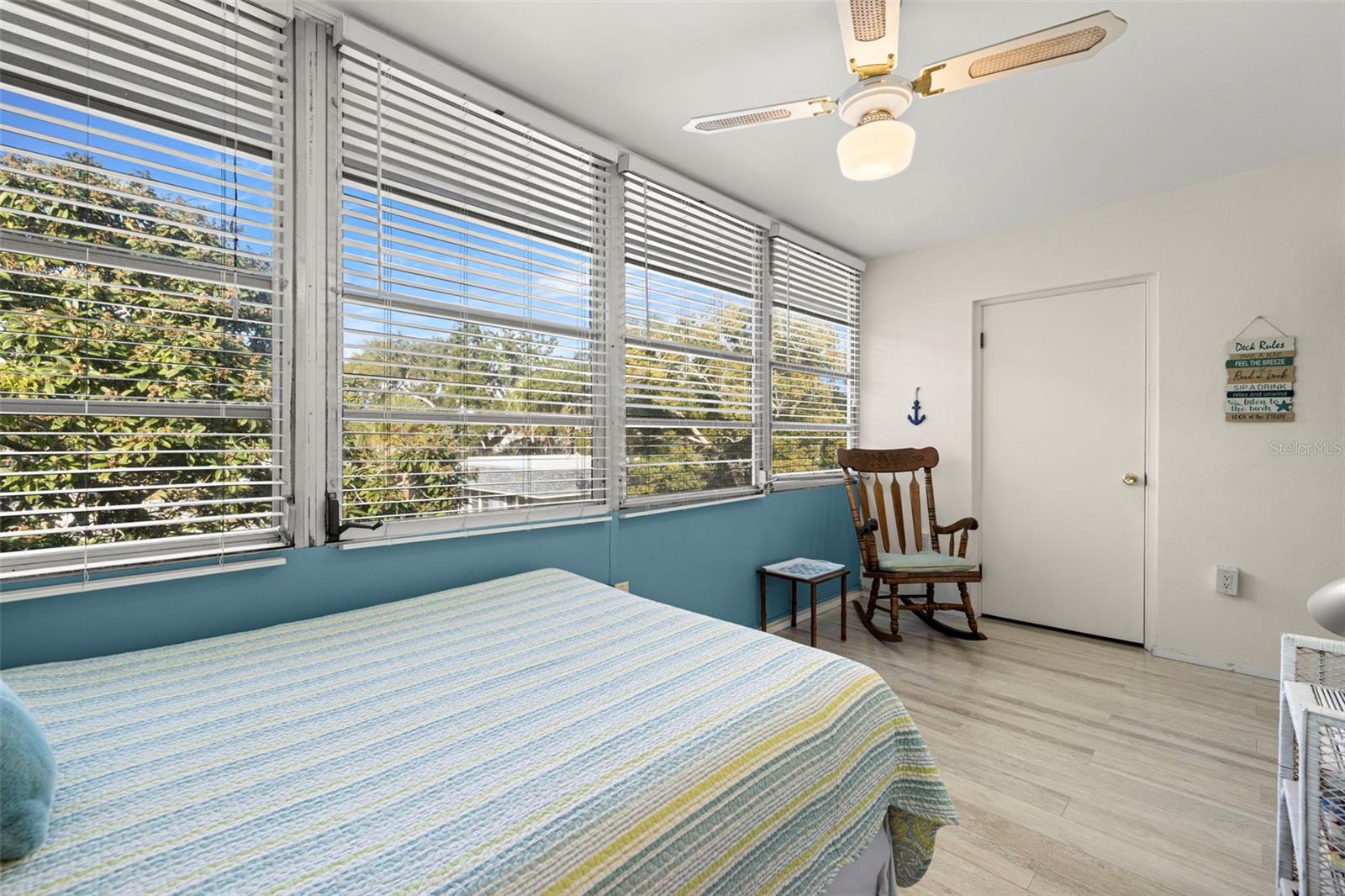 Image 26 of 38 For 100 Glennes Lane 207