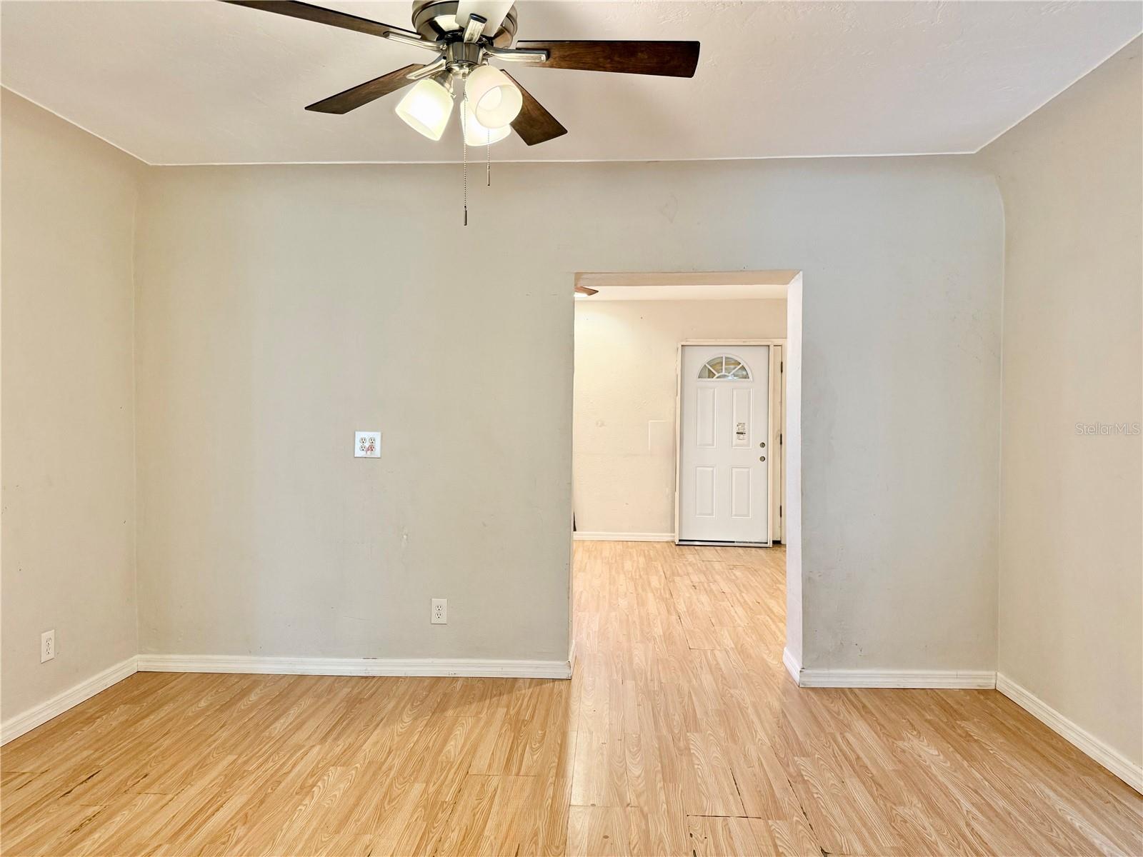 Image 10 of 20 For 2226 46th Avenue N