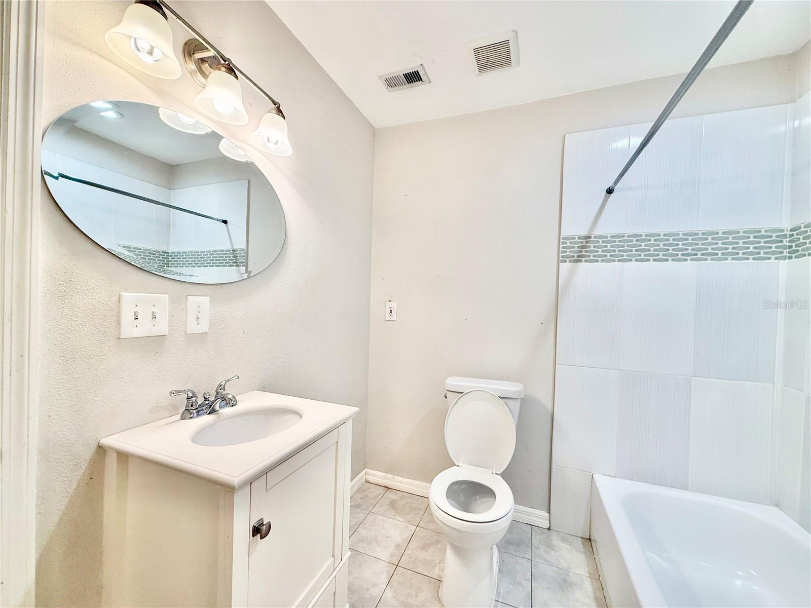 Image 16 of 20 For 2226 46th Avenue N