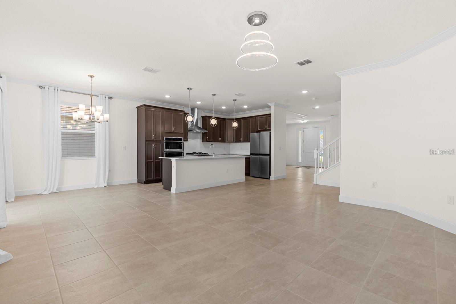 Image 10 of 66 For 933 Signet Drive