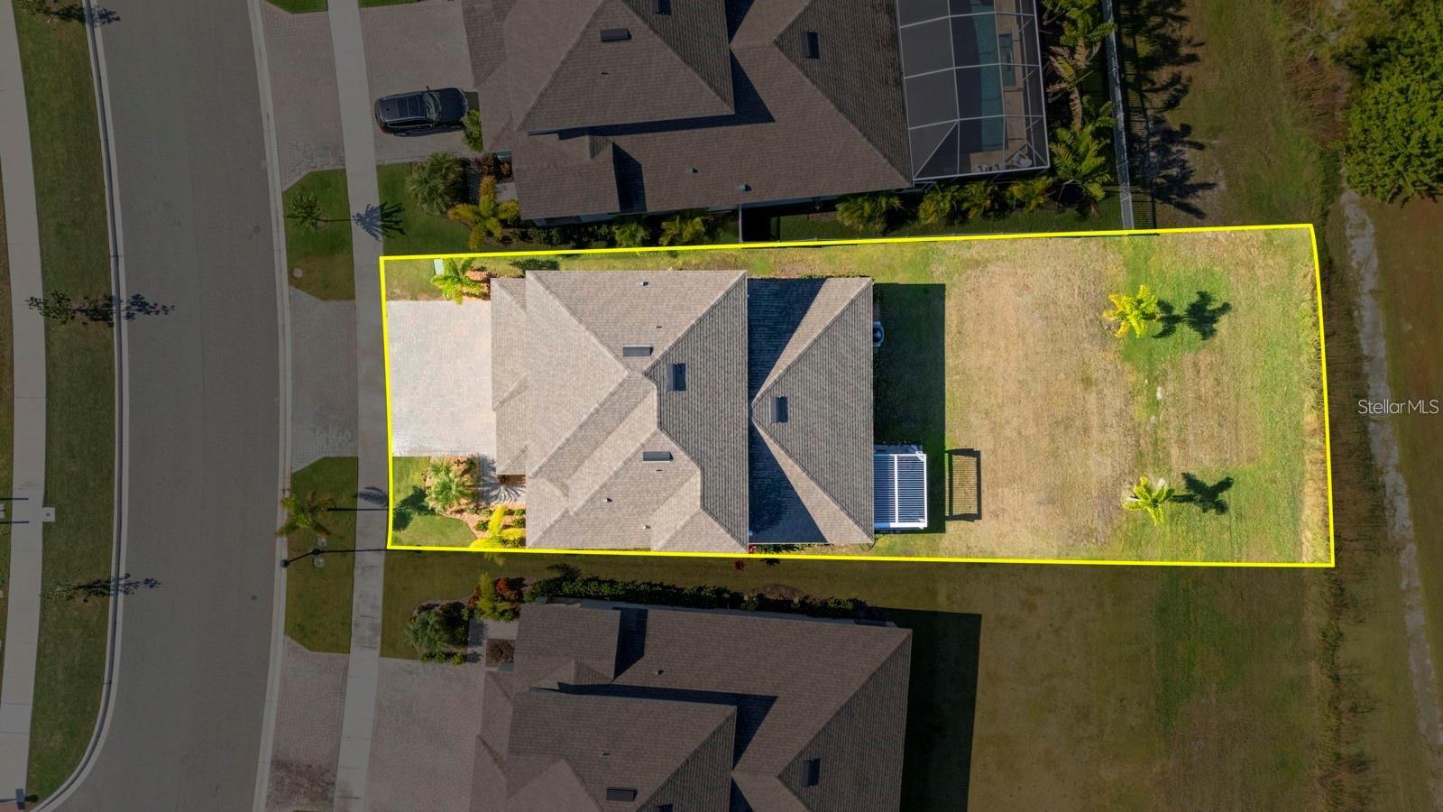 Image 3 of 66 For 933 Signet Drive