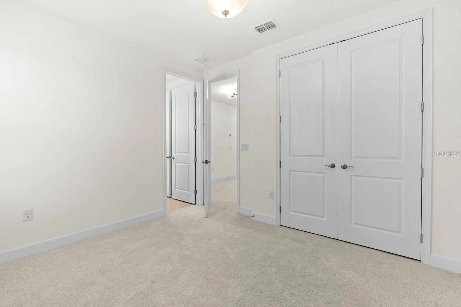 Image 30 of 66 For 933 Signet Drive