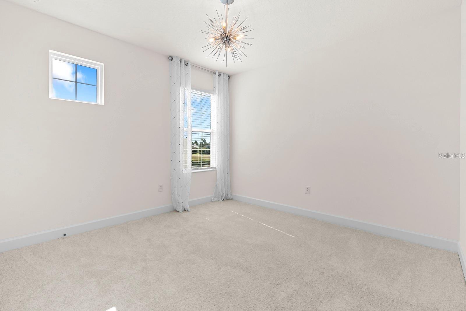 Image 34 of 66 For 933 Signet Drive