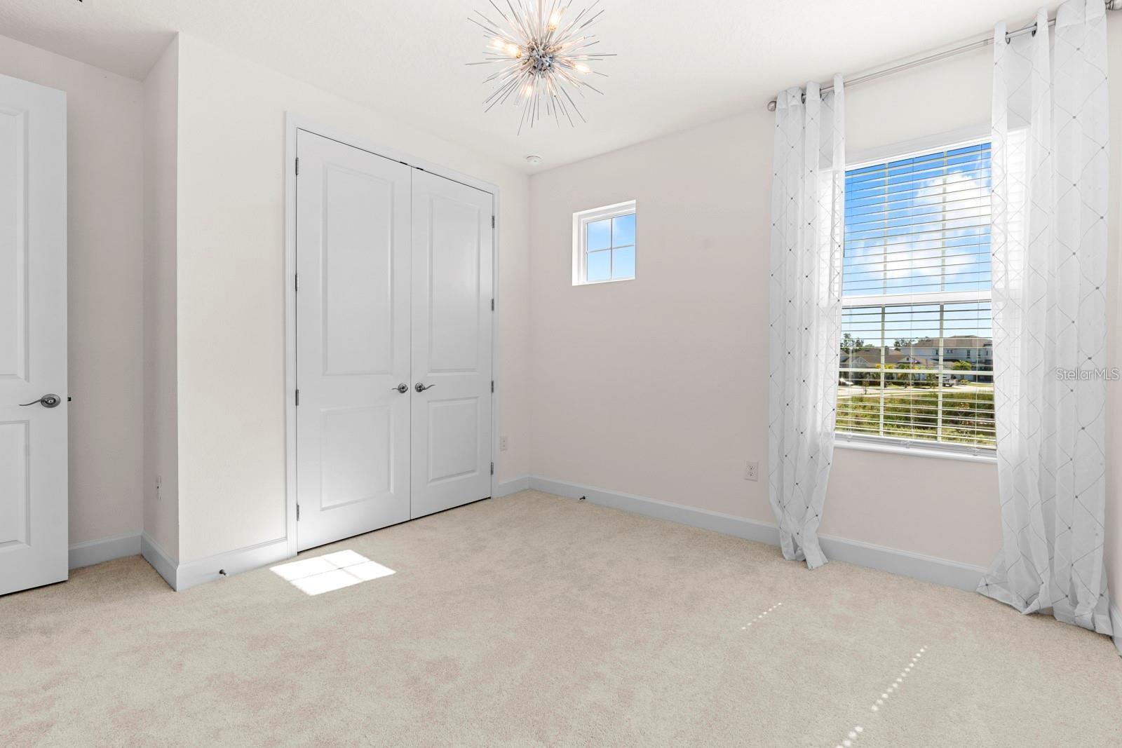 Image 35 of 66 For 933 Signet Drive