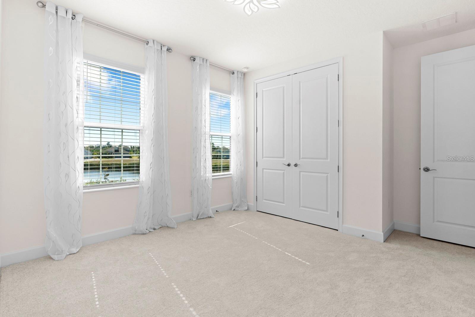 Image 41 of 66 For 933 Signet Drive