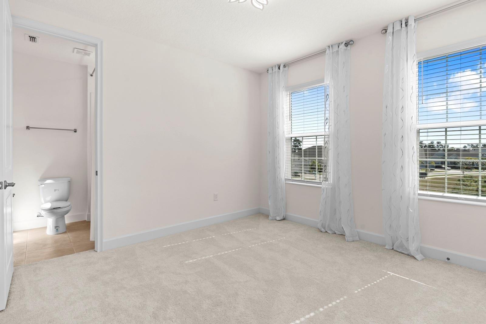 Image 42 of 66 For 933 Signet Drive