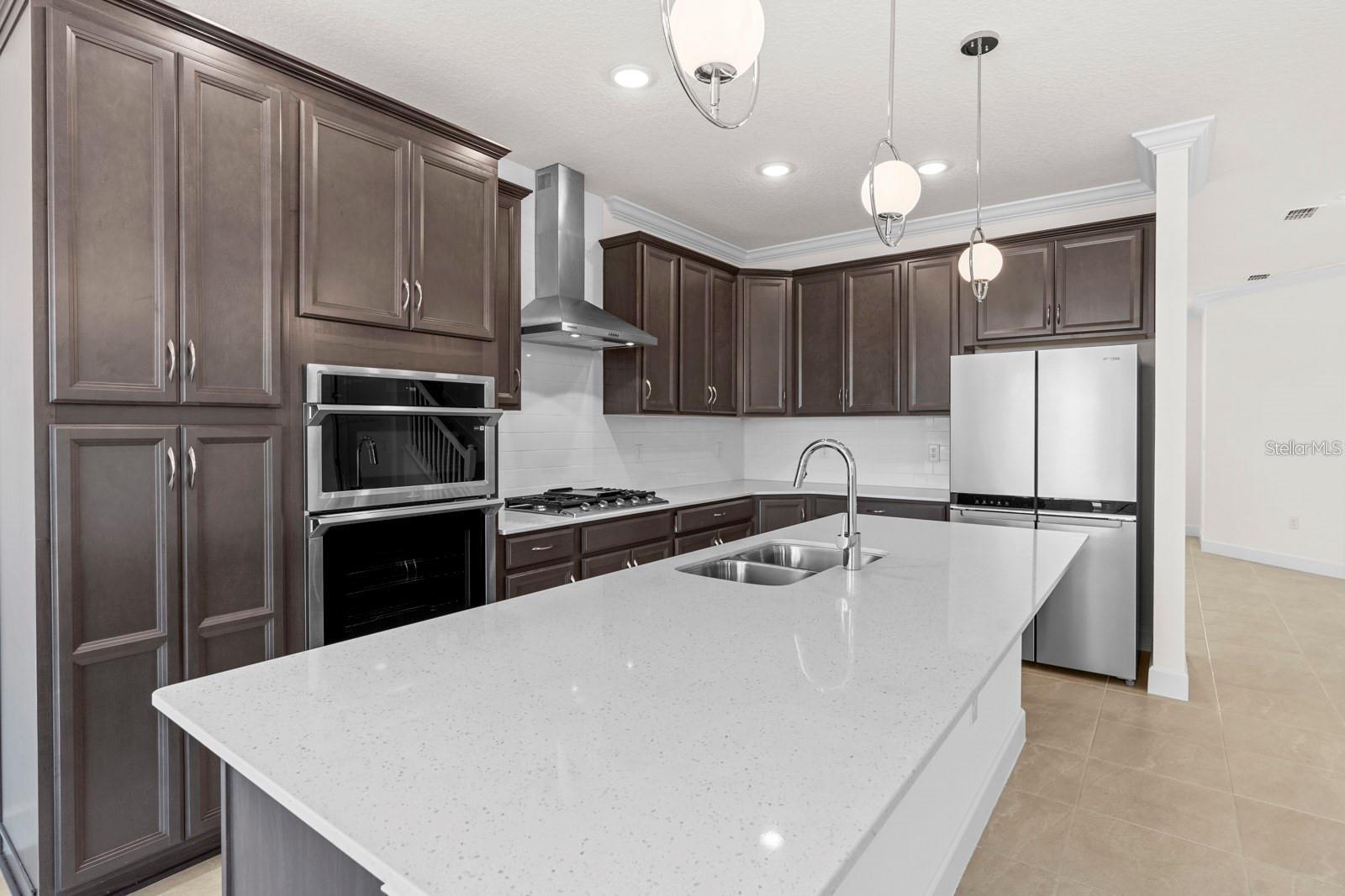 Image 6 of 66 For 933 Signet Drive