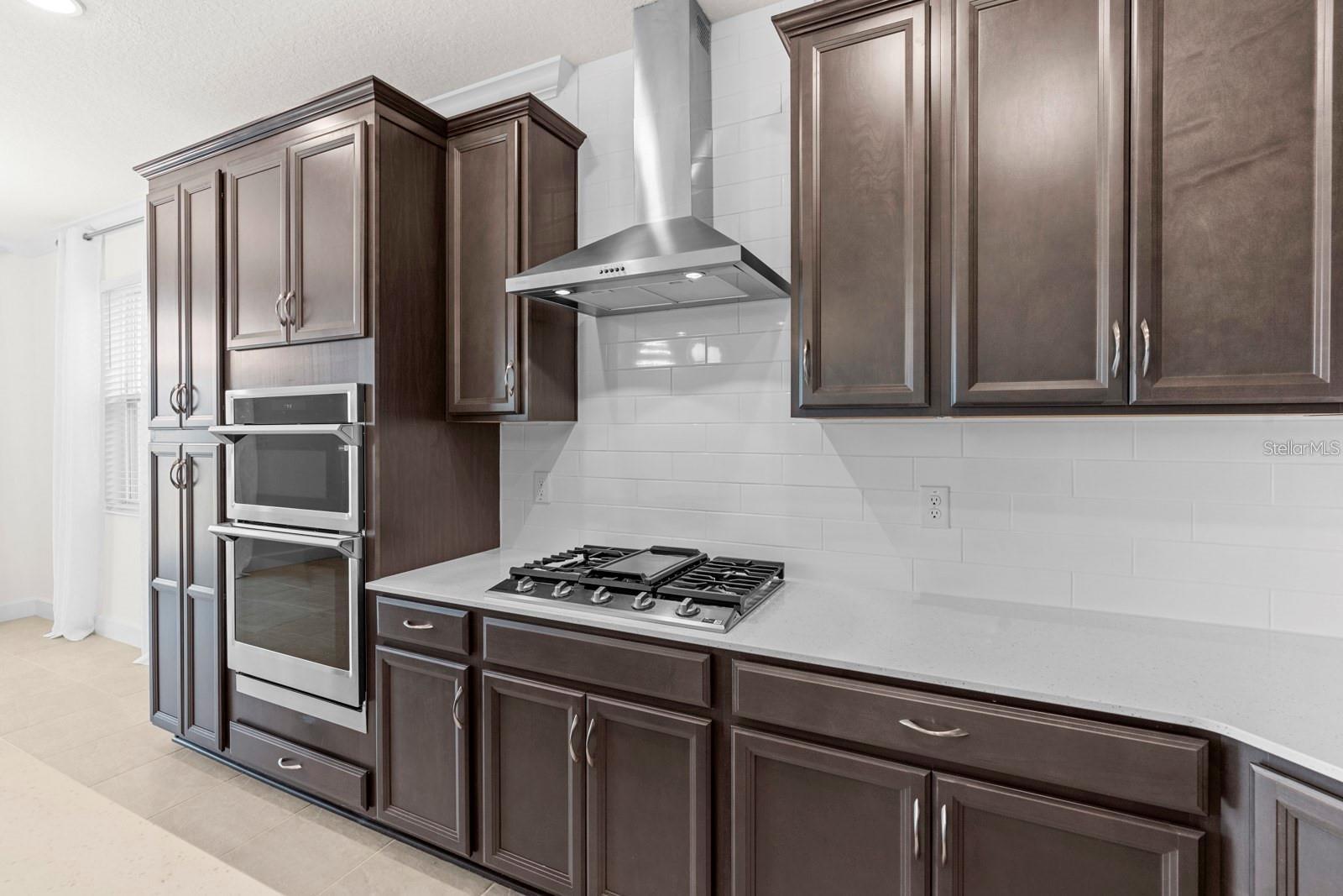 Image 9 of 66 For 933 Signet Drive