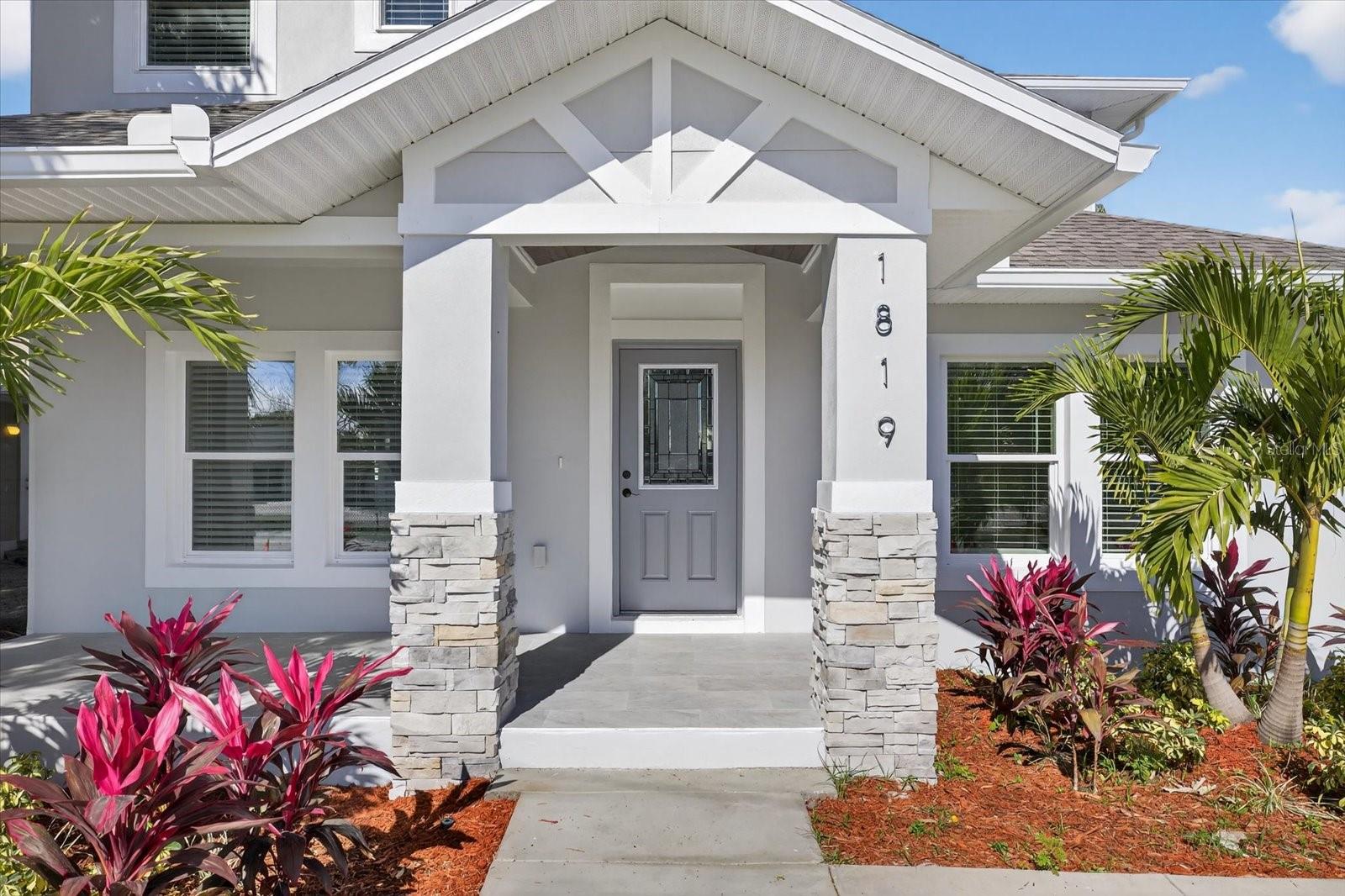 Image 14 of 88 For 1819 13th Avenue S