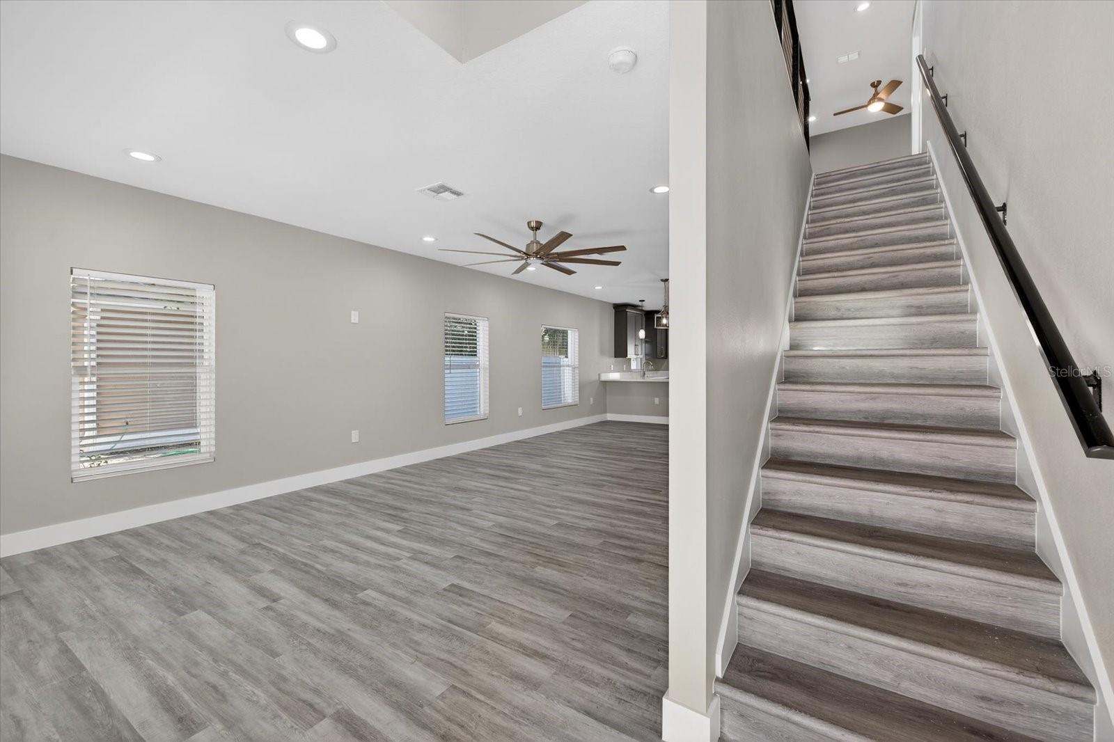 Image 16 of 88 For 1819 13th Avenue S