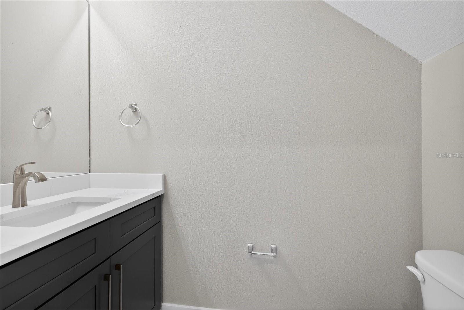 Image 19 of 88 For 1819 13th Avenue S