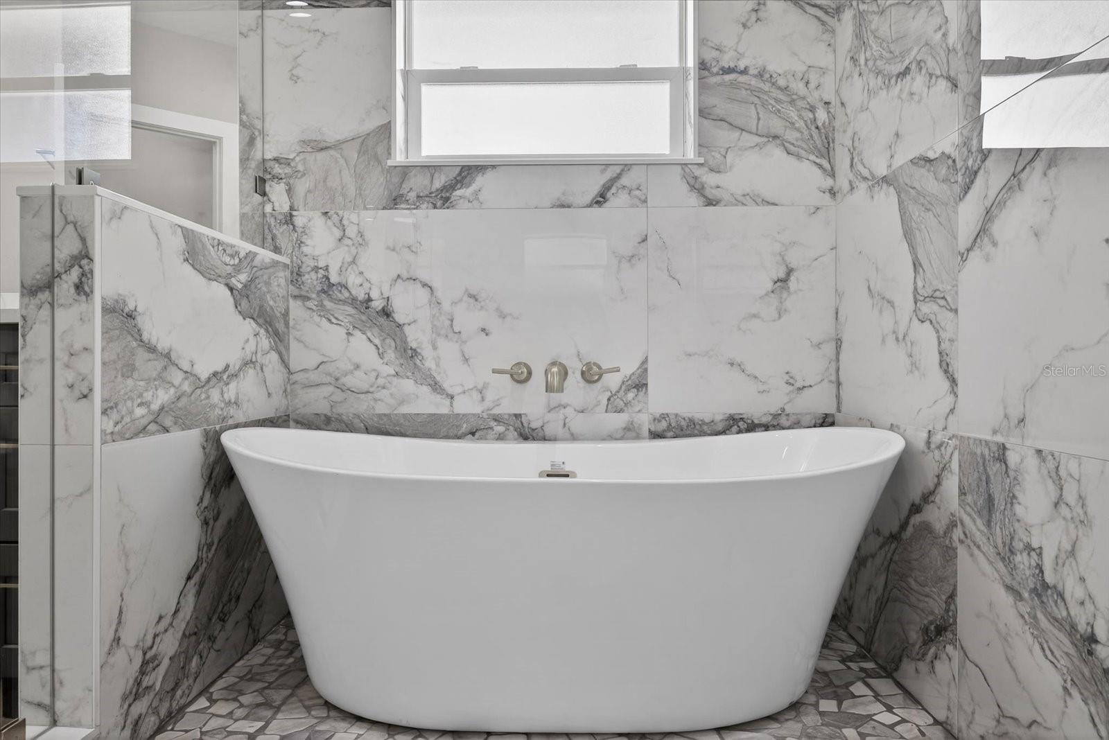 Image 45 of 88 For 1819 13th Avenue S