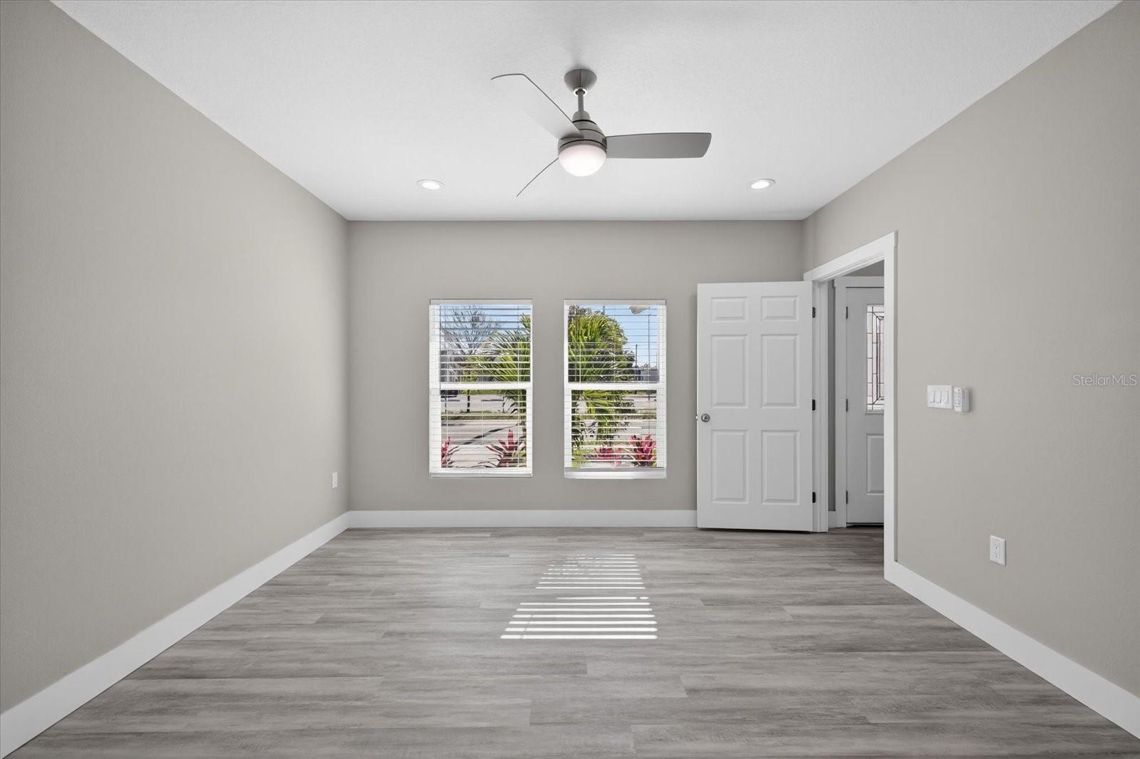 Image 52 of 88 For 1819 13th Avenue S