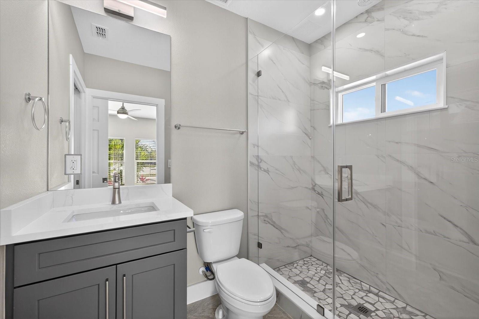 Image 53 of 88 For 1819 13th Avenue S