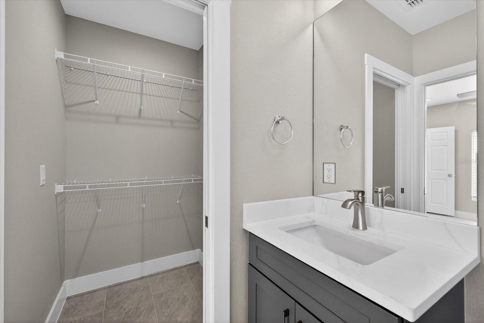 Image 54 of 88 For 1819 13th Avenue S