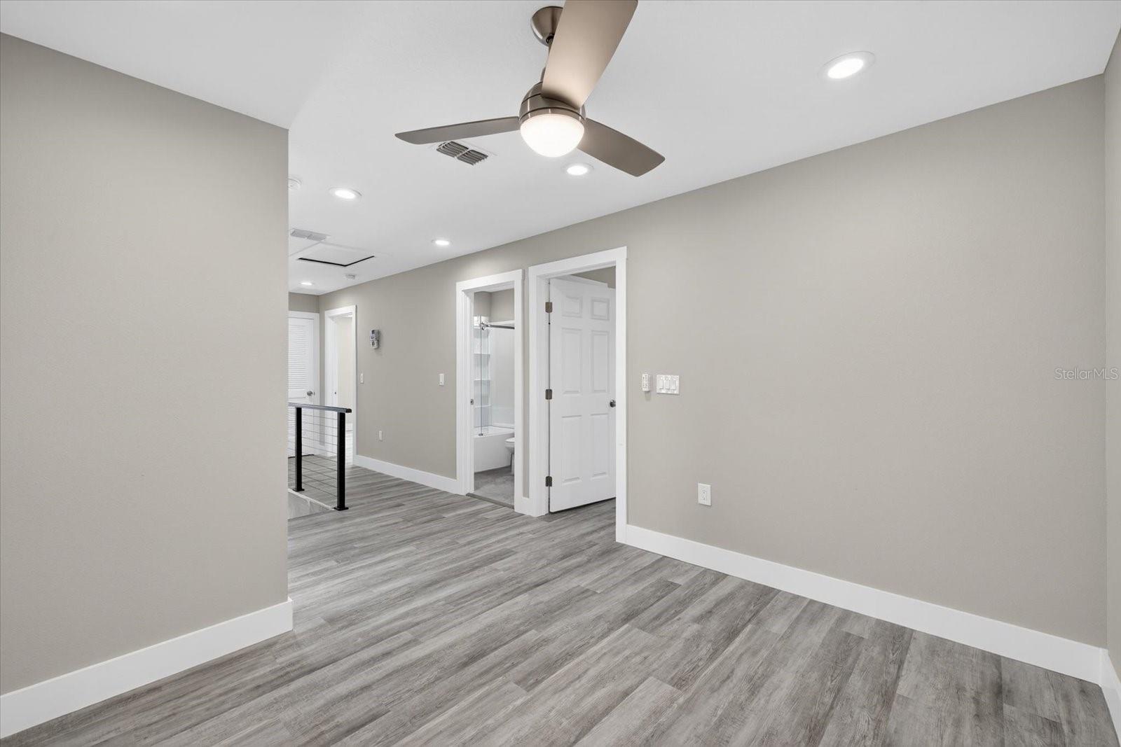 Image 58 of 88 For 1819 13th Avenue S