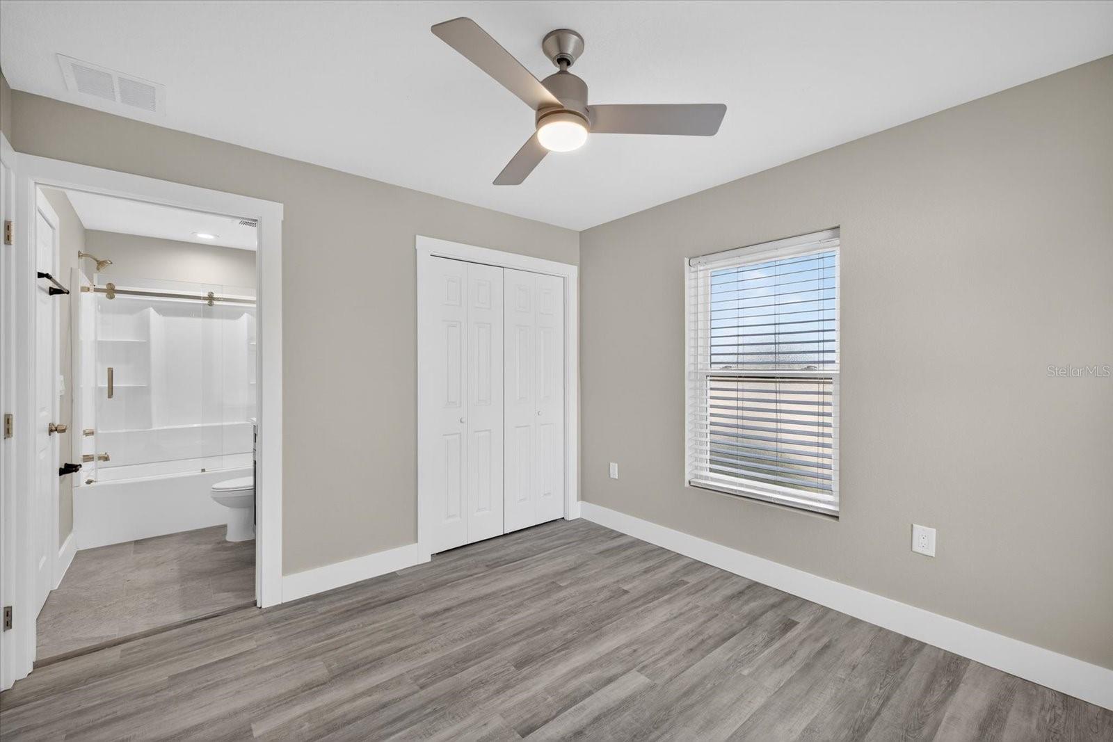 Image 66 of 88 For 1819 13th Avenue S