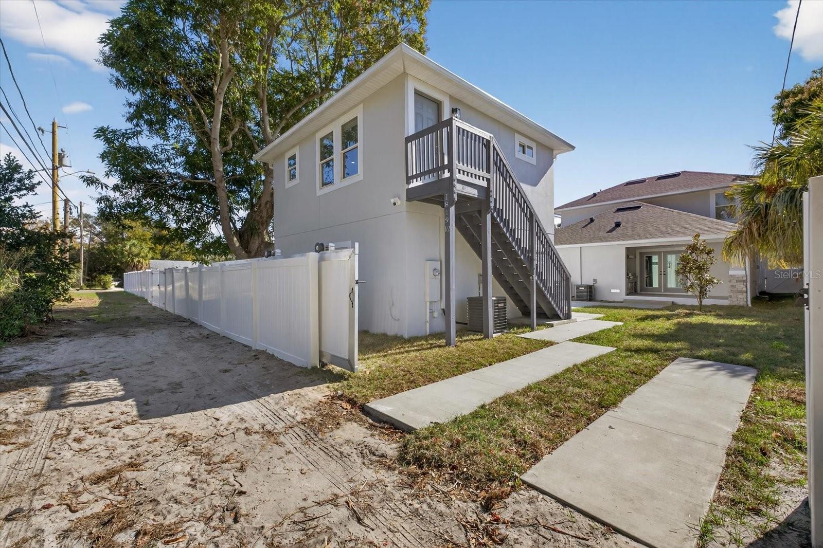 Image 79 of 88 For 1819 13th Avenue S