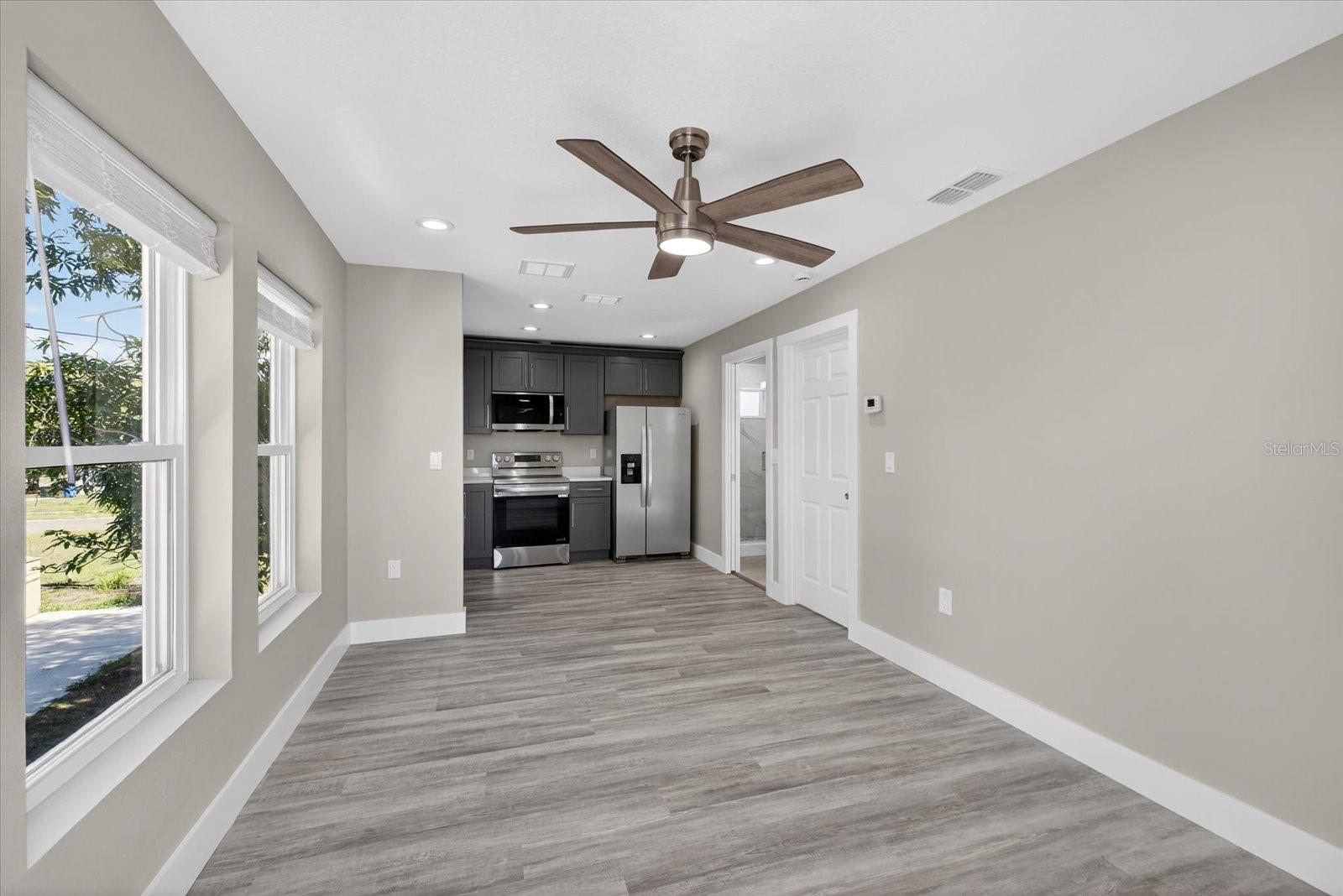 Image 80 of 88 For 1819 13th Avenue S