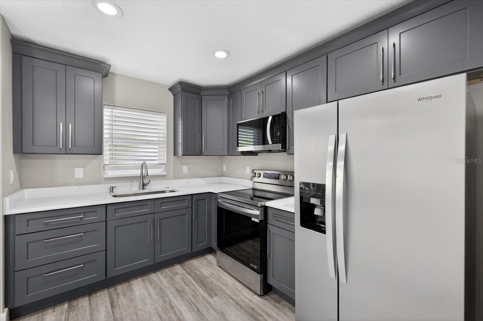 Image 83 of 88 For 1819 13th Avenue S